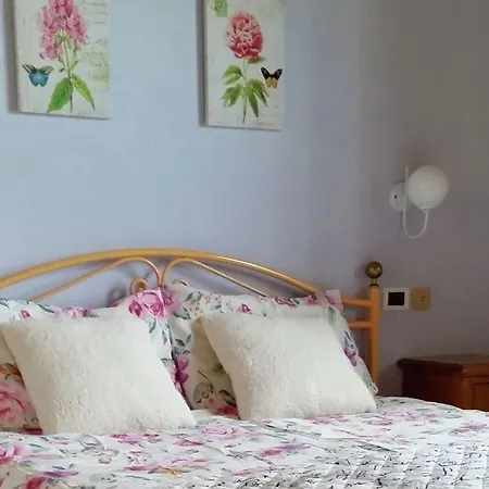 Madonna Della Sanita Sleeps 4 Pool Wifi Appartamento